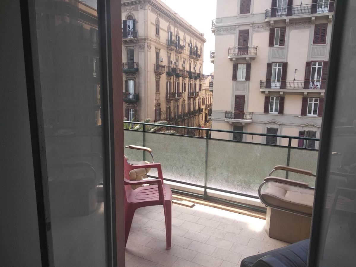 Apartament Casa Studenti E Giovani Turisti Fkk - Giochi Di Societa Ed Intimo Party - Volontari Benvenuti Palermo Zewnętrze zdjęcie