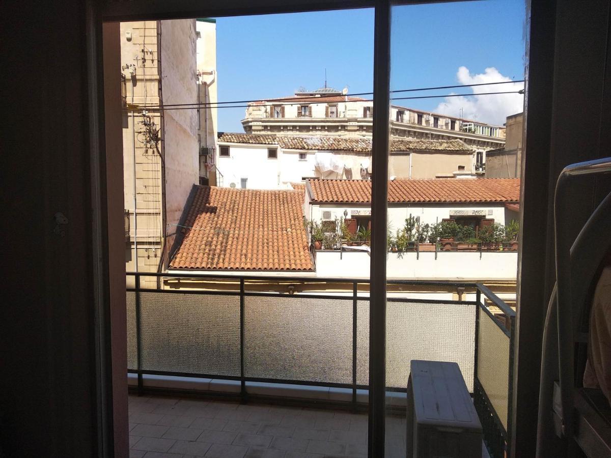 Apartament Casa Studenti E Giovani Turisti Fkk - Giochi Di Societa Ed Intimo Party - Volontari Benvenuti Palermo Zewnętrze zdjęcie