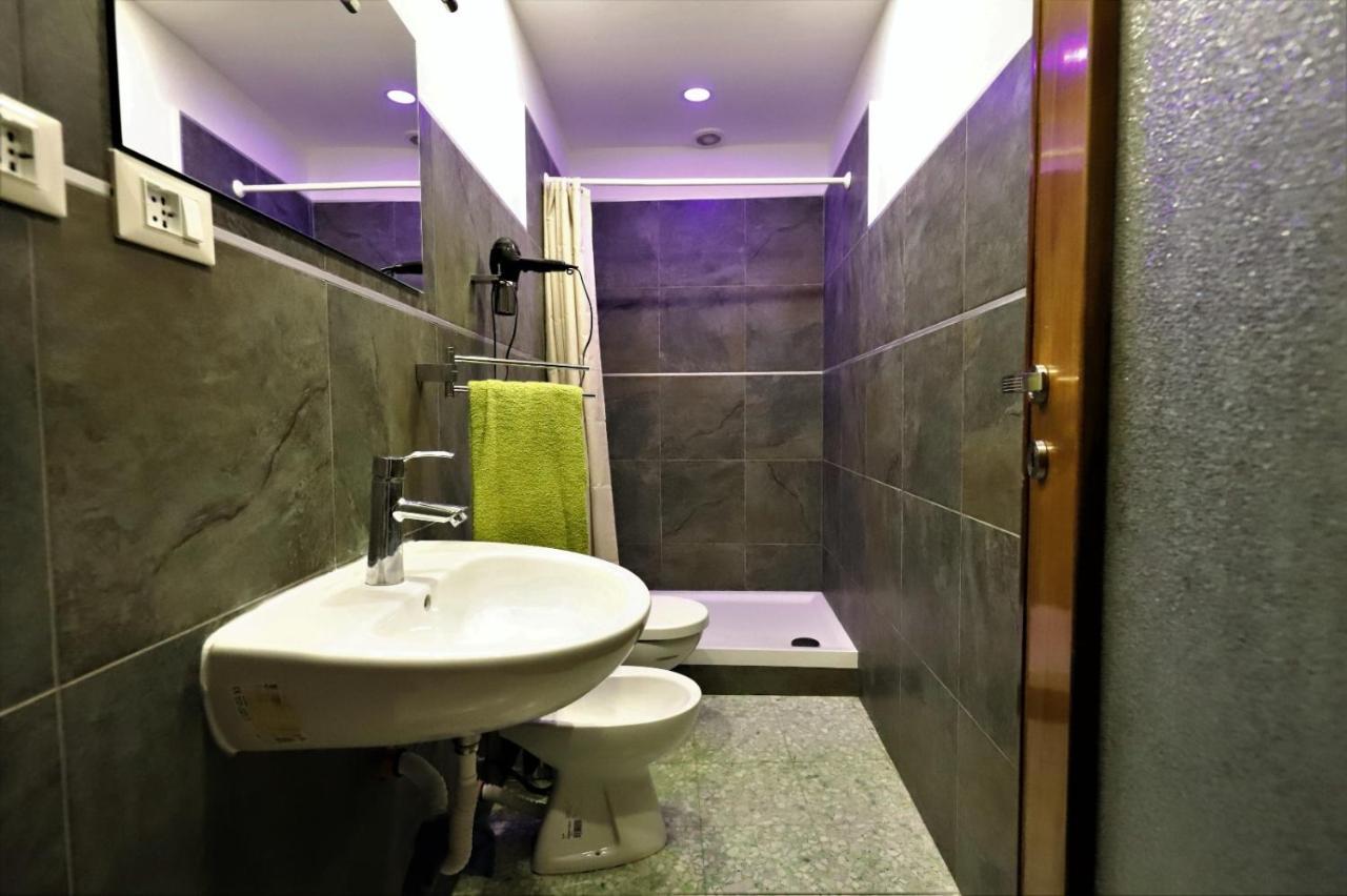 Apartament Casa Studenti E Giovani Turisti Fkk - Giochi Di Societa Ed Intimo Party - Volontari Benvenuti Palermo Zewnętrze zdjęcie