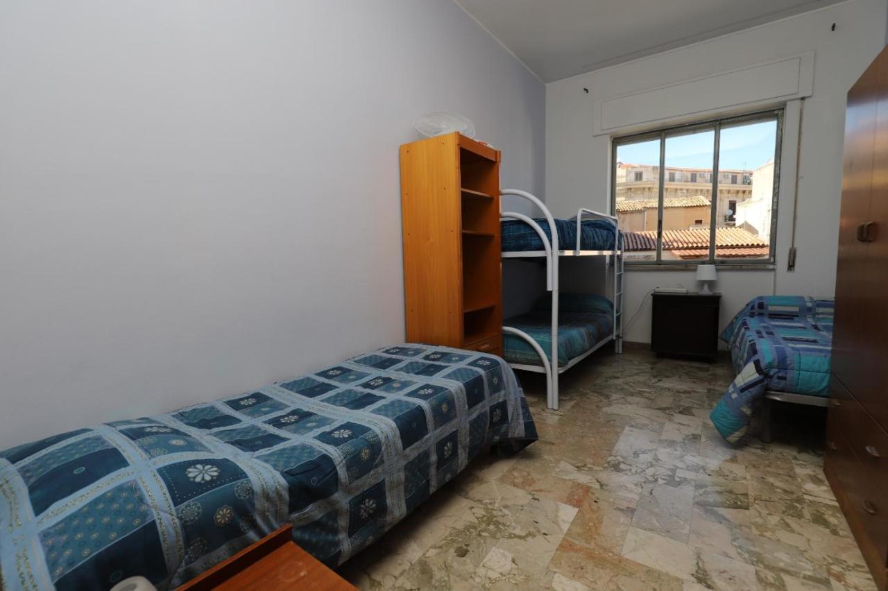 Apartament Casa Studenti E Giovani Turisti Fkk - Giochi Di Societa Ed Intimo Party - Volontari Benvenuti Palermo Zewnętrze zdjęcie